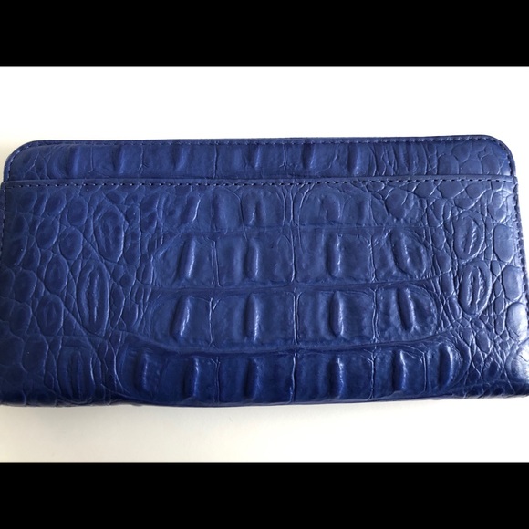 Kate Spade royal blue leather wallet - Picture 2 of 3